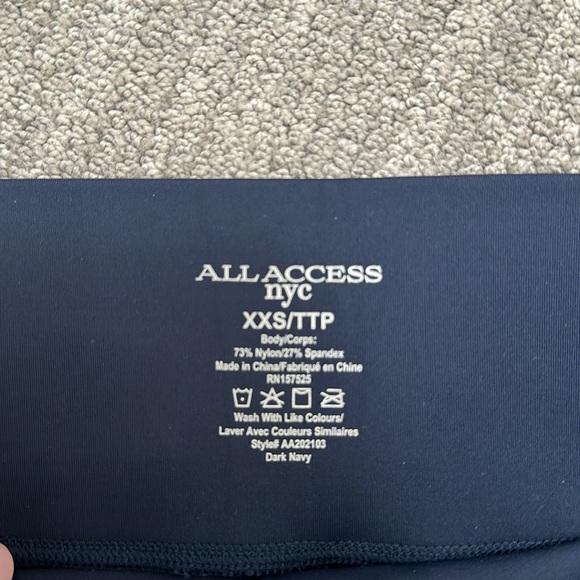 Bandier All Access Crop Flare Leggings - Navy Blue - Size XXS - sold out! - Picture 4 of 4